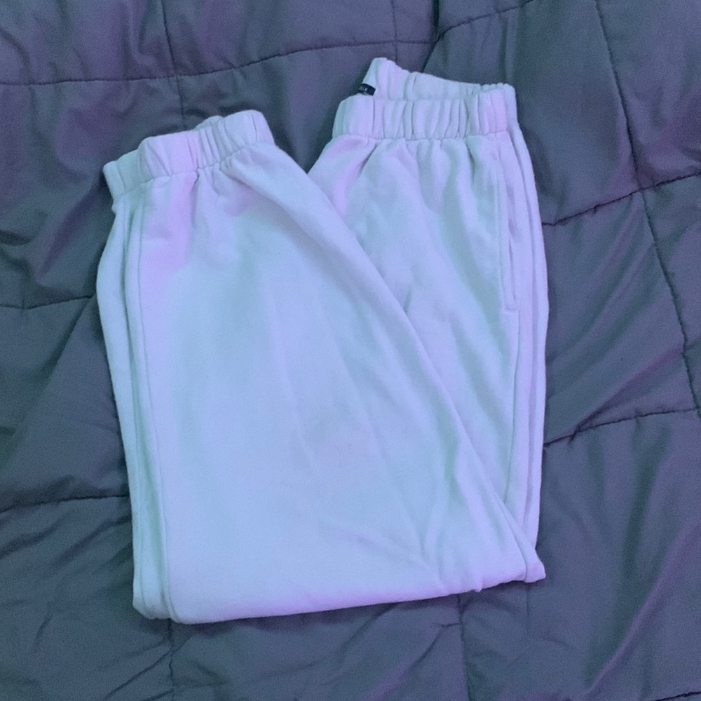 white brandy melville sweatpants